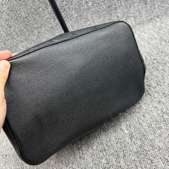 100% Authentic Louis Vuitton NeoNoe Black Leather Satchel - Picture 9 of 16